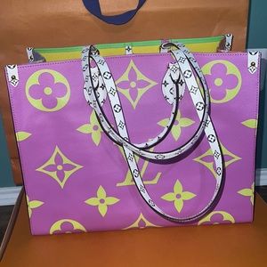 Louis Vuitton GM ON THE GO TOTE BAG